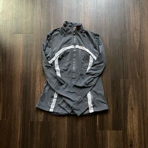 Lululemon define jacket size 10